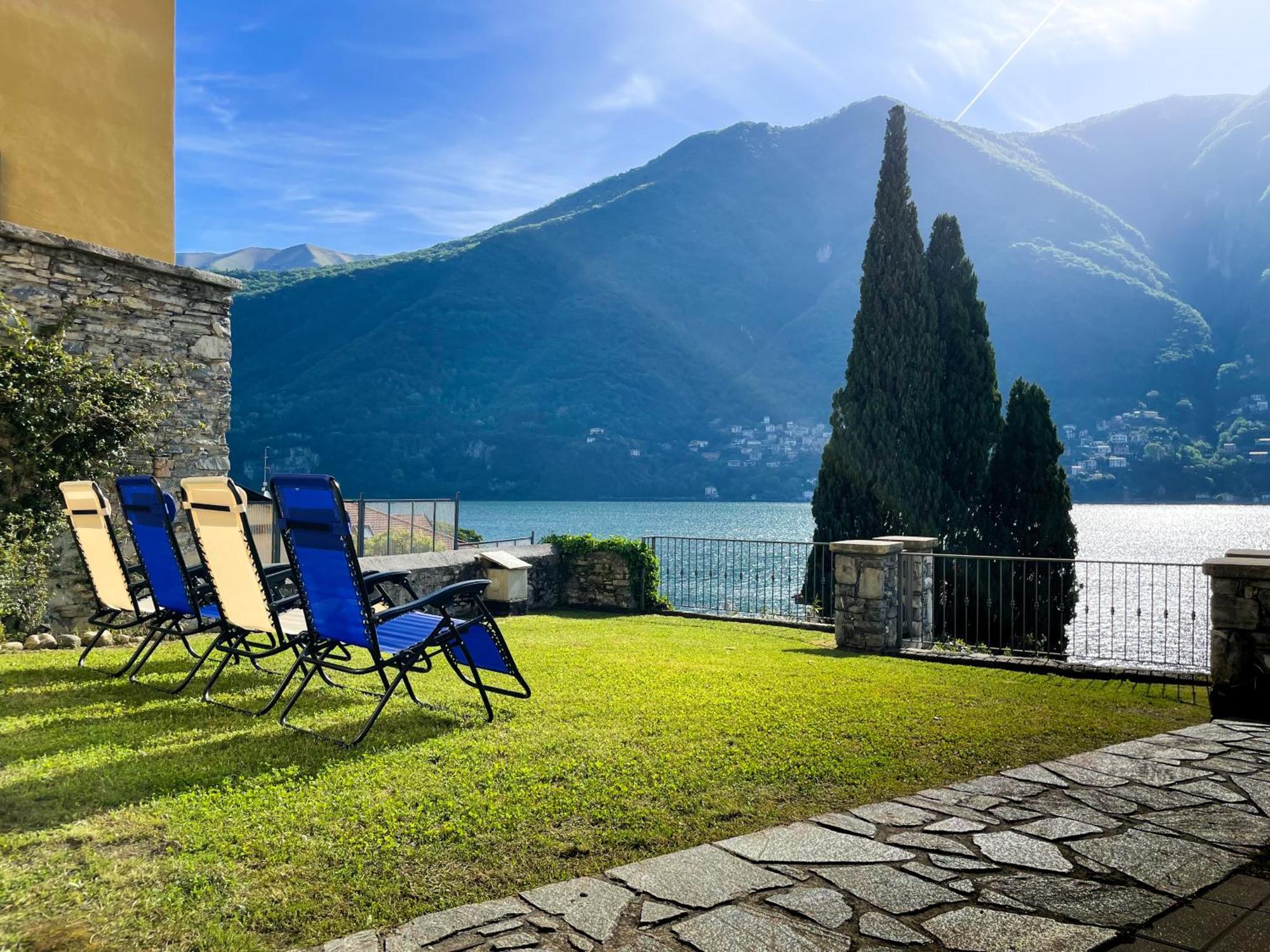 Villa Luminosa Laglio - Private Parking, Garden Екстериор снимка